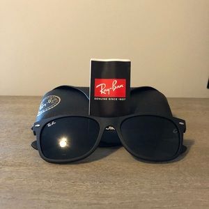 Ray Ban New Wayfarer Black Sunglasses
